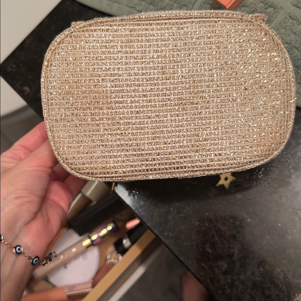 Make Up Bag - image 3